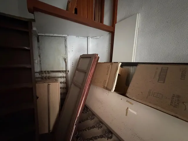 Trastero Almacén en Alquiler Junto a Torres de Quart — 12