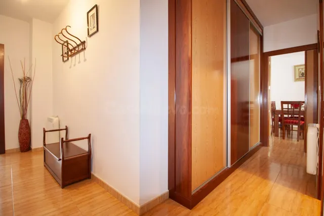 Piso muy luminoso de 3 habitaciones - foto 2