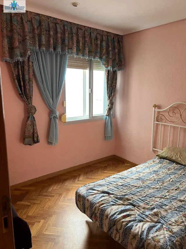 INMOHOUSE VENDE PISO EN ZONA CIRCUNVALACIÓN-CARREFOUR — 10
