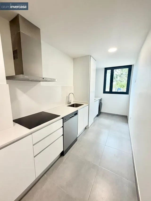 Vivienda seminueva con plaza de aparcamiento situada en Plaza San Rafael de Quart de Poblet (Valencia). — 11