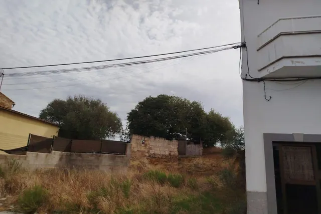 Solar urbano en Maria de la Salut — 11