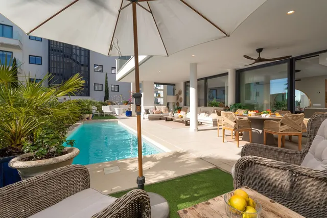 Apartamento 3 habitaciones 132m² en venta - Centro — 35