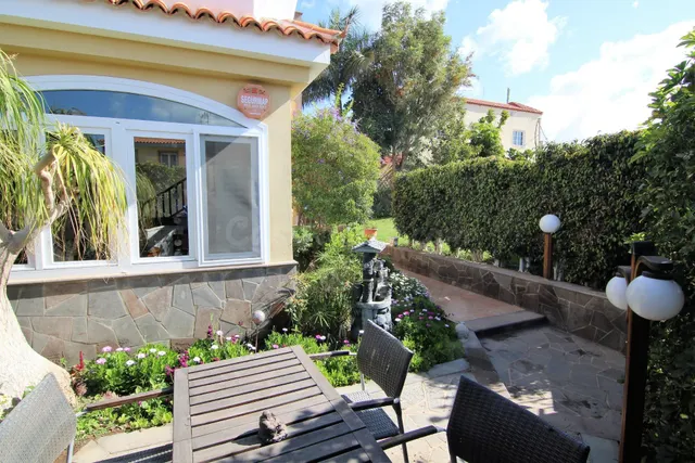 MONTAÑA LA DATA - casa con jardin y espectaculares vistas — 5