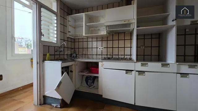 Dúplex para reformar en el centro de Tordera — 3