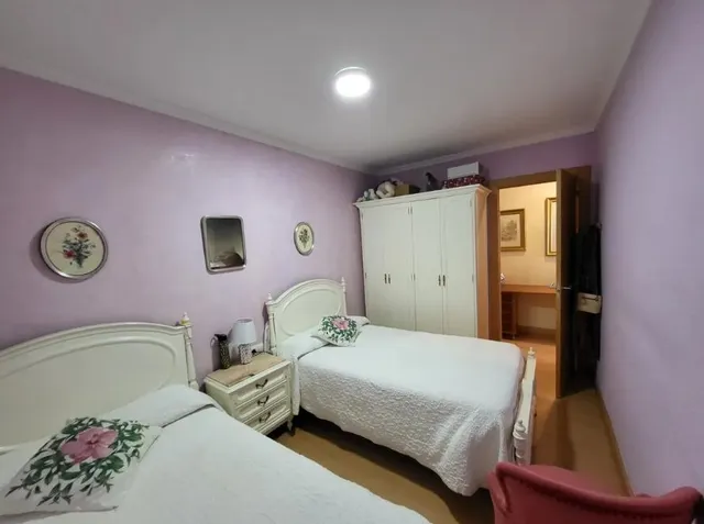 SE VENDE PISO REFORMADO EN LA AVENIDA PABLO IGLESIAS — 9
