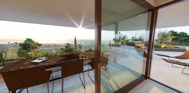 SKY PENTHOUSE, CON GRAN TERRAZA CON PRECIOSAS VISTAS AL MAR 