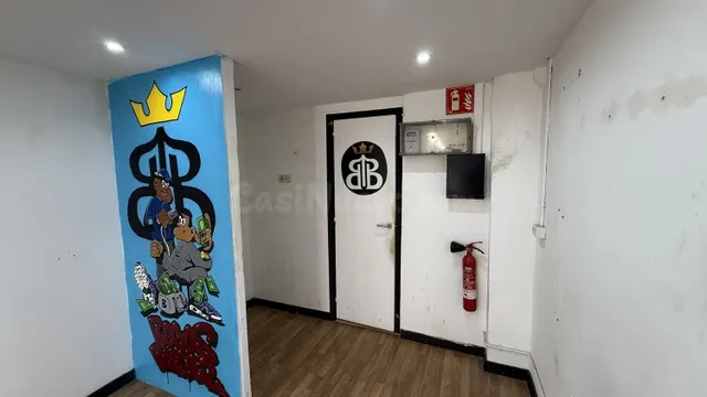 Local comercial 35m² en alquiler - La Plana - Montesa - foto 5