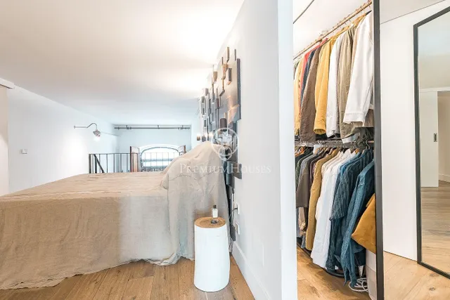 Exclusivo loft de diseño con piscina privada en Poble Sec — 12