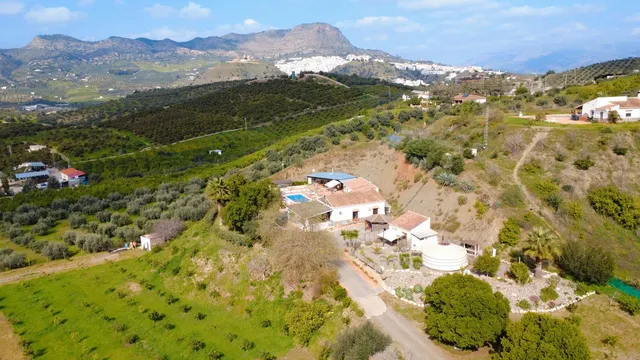 Chalet 6 habitaciones 226m² en venta - Alora pueblo — 7