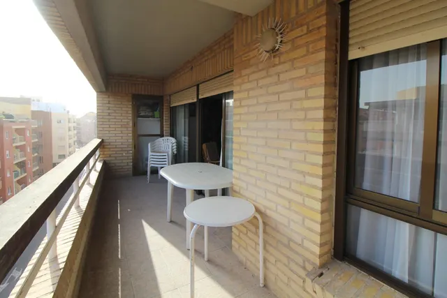 APARTAMENTO DE 3 DORMITORIOS EN LA PLAYA DEL CURA — 2