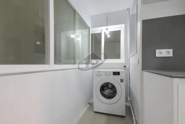 AMPLIA Y LUMINOSA VIVIENDA REFORMADA INTEGRAL CON BALCÓN Y ASCENSOR EN CERDANYOLA — 9
