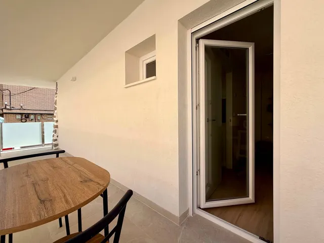 ¡SAN PEDRO DEL PINATAR – A ESTRENAR 2026! CASA DE LUJO A 100M DE LA PLAYA VILLANANITOS CON SOLÁRIUM PRIVADO DE 35M2 Y VISTAS AL MAR MENOR — 50