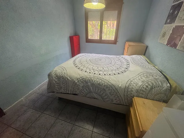 Casa en planta baja y con piscina en parcela de 1250m2 — 14