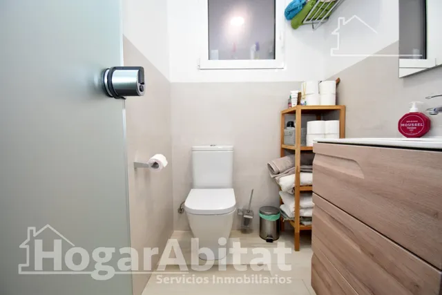 ¡REFORMADO! PRECIOSO, EXTERIOR Y CÉNTRICO CON BALCÓN Y TRASTERO — 32