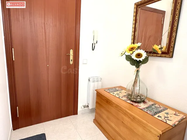 PISO CON TERRAZA A SOLO 750 METROS DE LA PLAYA !!! - foto 3