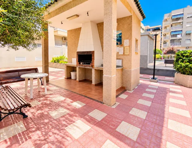 Estudio con zona de dormitorio extra y piscina — 22