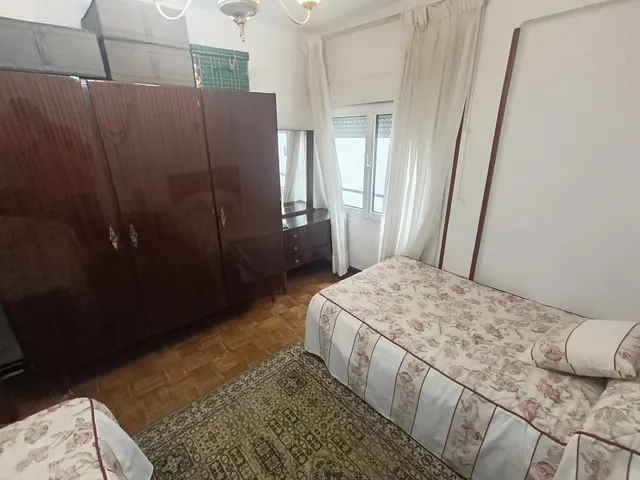 Acogedor piso en Oviedo, zona Santo Domingo-El Campillín — 16