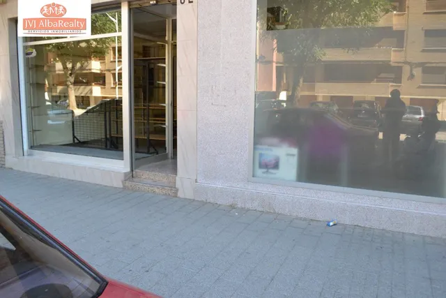 INTERESANTE LOCAL COMERCIAL EN VENTA EN ZONA estación-PARQUE LINEAL — 17
