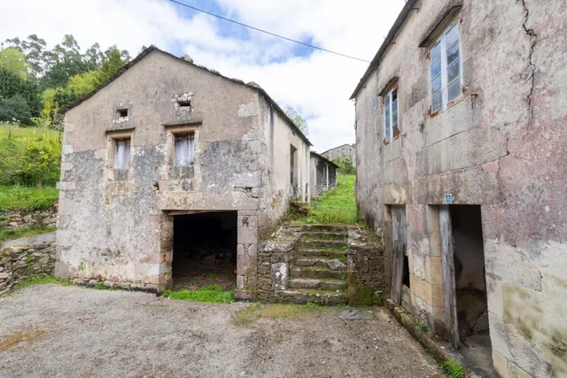 Conjunto de casas en San Andrés (Viveiro) - foto 2