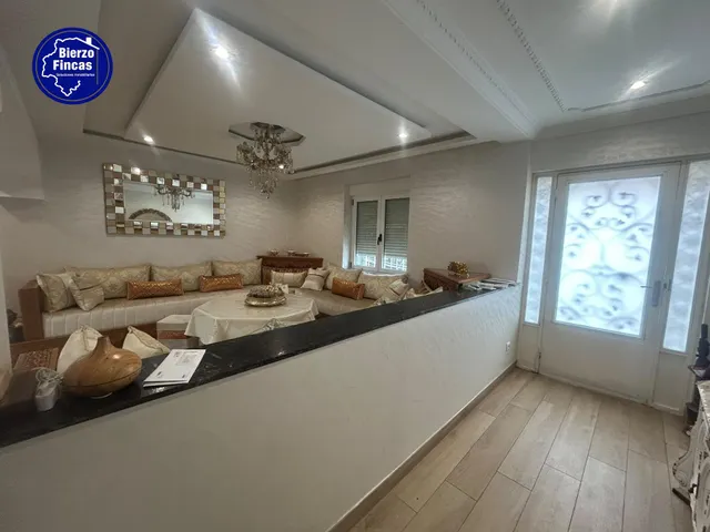 **se vende casa en Oviedo** — 31