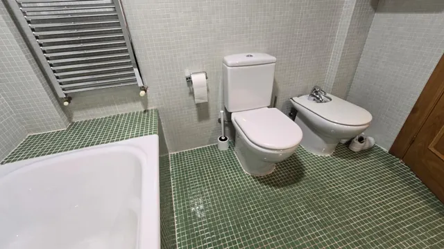 PISO DE LUJO EN ESQUINA TODO EXTERIOR CON GRAN SALON — 44