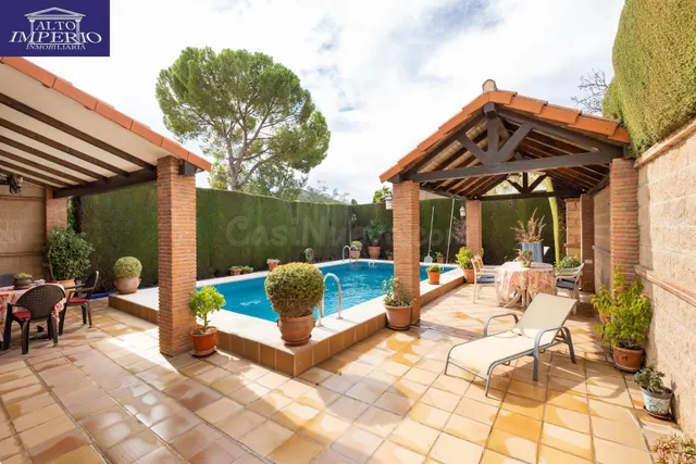 VIVIENDA PAREADA EN MONTELUZ — 3
