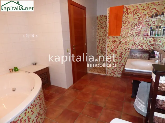 Espectacular casa adosada a la venta en Palomar — 23