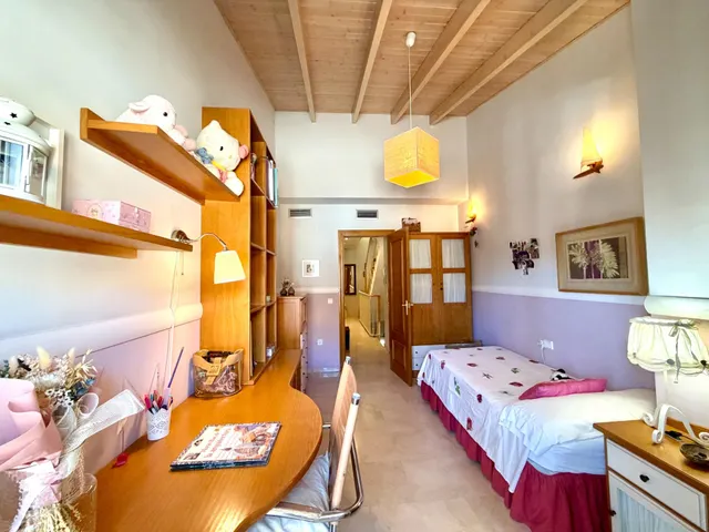 Chalet adosado esquinero con jardín privado, terrazas y garaje doble en La Patacona — 30