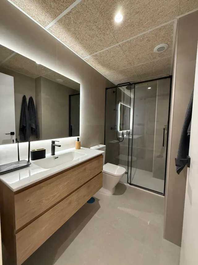 Espectacular piso a estrenar con 2 habitaciones, 2 baños y balcón. — 8