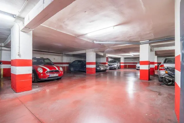 3 plazas de garaje juntas en calle Pedro Antonio de Alarcón — 9