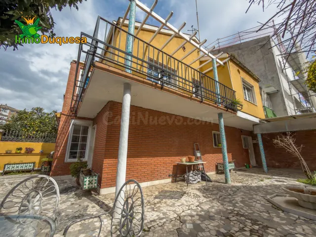Casa junto los Alminares del Genil. Pleno centro de Granada. - foto 3
