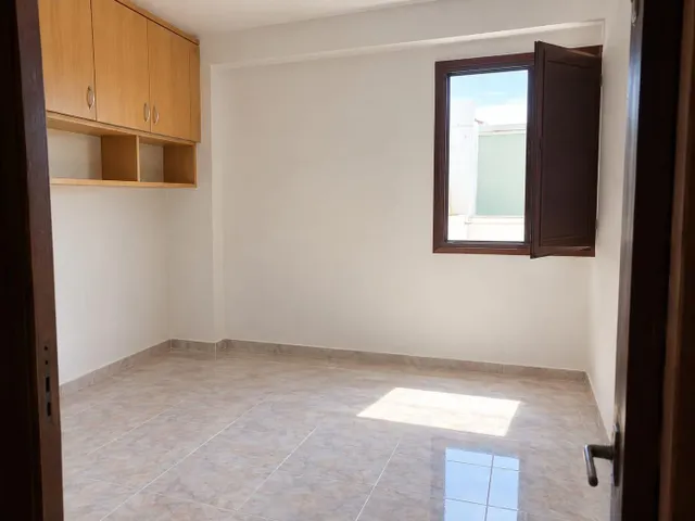 Venta de piso amplio y luminoso en san antonio, junto al colegio salesianos – Valencia — 6