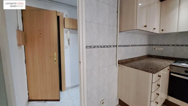 Piso en Poblenou-Oportunidad — 25