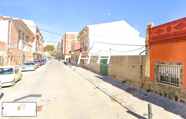 Se vende amplio solar para edificar en Benimámet. / HH Asesores, Inmobiliaria en Burjassot / — 9
