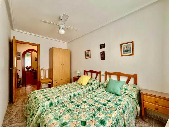 2 dormitorios + garaje, a 200 metros playa de los Naufragos — 13