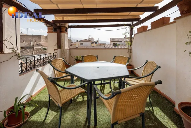 FANTASTICA CASA EN PLAZA DE LOS LOBOS — 16
