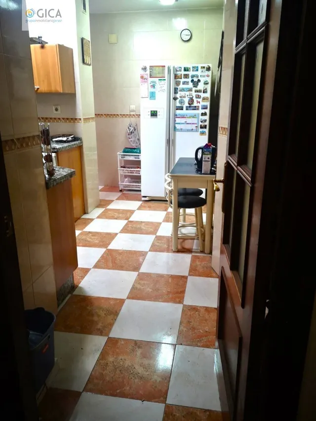 PISO EN ZONA SUR — 9