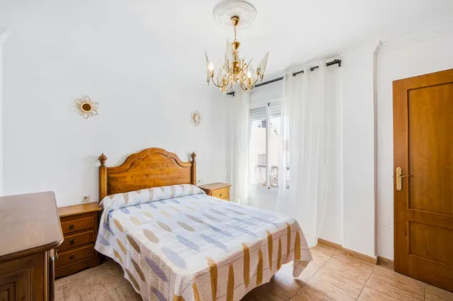 SE VENDE PISO AMUEBLADO EN LA URBANIZACIÓN DE LAS MARISMAS - foto 4