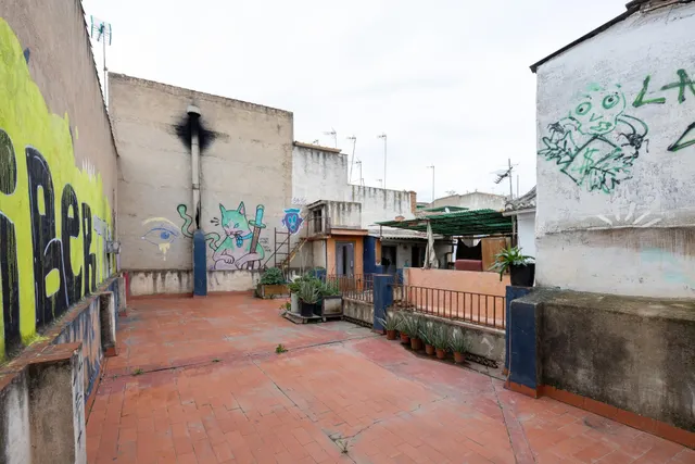 OPORTUNIDAD! Casa en  zona El Triunfo/Ancha Capuchinos , Placeta la Cruz — 35