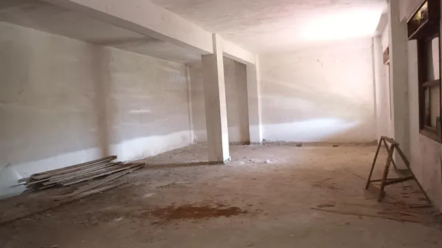 Casa 4 dormitorios en Avenida de Aeropuerto — 30