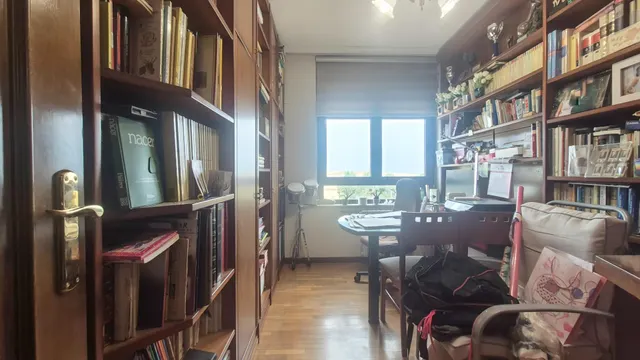 PISO VENTA SALAMANCA. Urbis te ofrece un piso en venta en la zona de Capuchinos-Glorieta-Ciudad Jardín, Salamanca. — 31