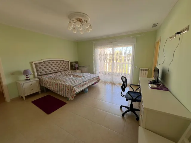 Villa 11 habitaciones 572m² en venta - Cabo Roig — 28
