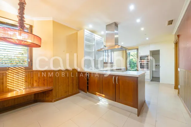 Exclusivo Chalet en Torre en Conill — 23