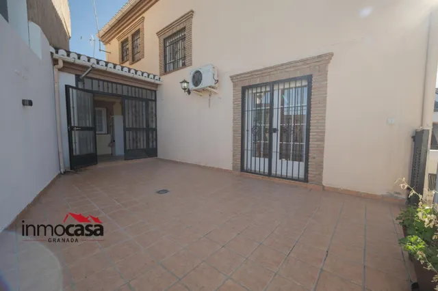 Espectacular vivienda pareada con piscina y amplio patio en Las Gabias (Granada) — 26