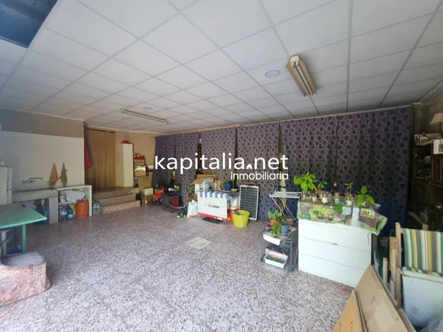 Chalet a la venta en Ontinyent. — 5