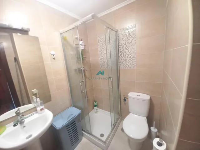 Se vende bajo en Treto — 31