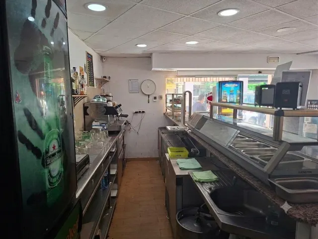 Traspasar un bar para trabajar y ganar: ¡aquí está! — 6