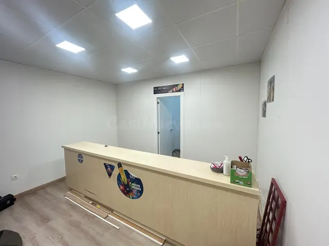 Local Comercial en Venta y Alquiler en el Corazón de Anteque - foto 3