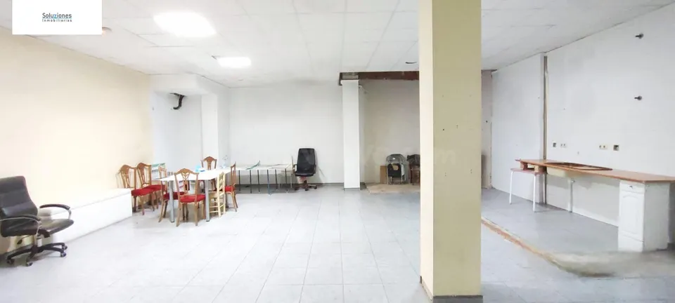 Local comercial en Paseo de la Estación