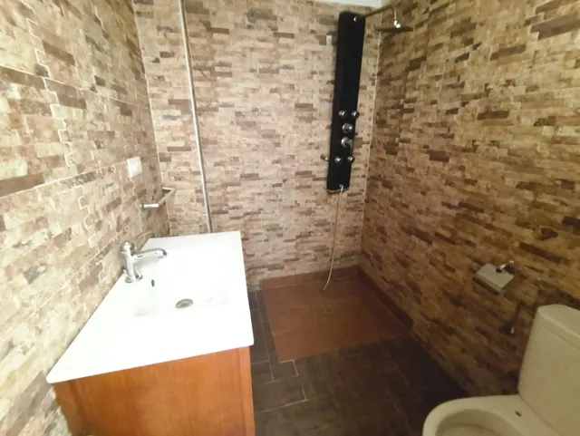 Casa en Chauchina de 4 dormitorios — 30